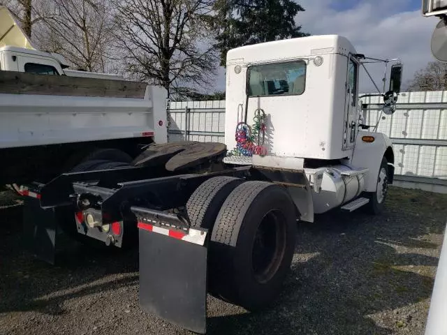 2007 Kenworth Construction T300