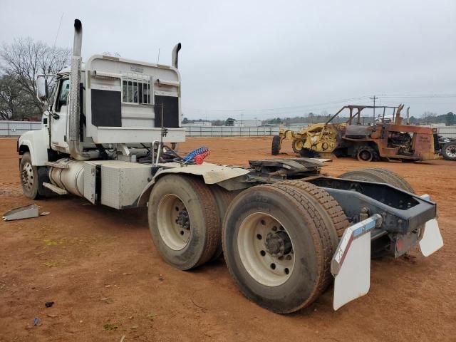 2009 Mack 600 CHU600