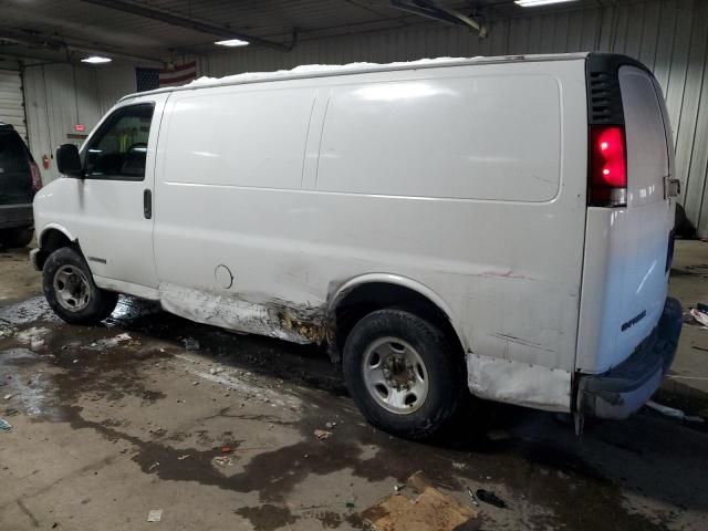 2002 Chevrolet Express G2500