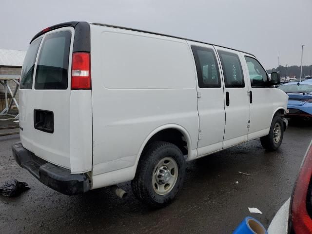 2017 Chevrolet Express G2500