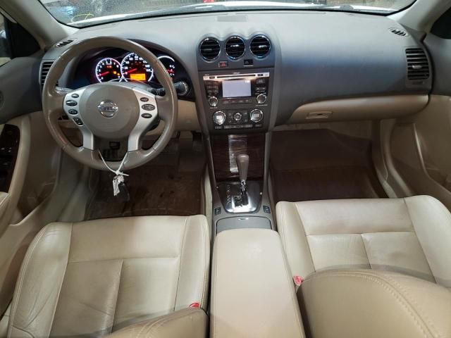 2010 Nissan Altima Base