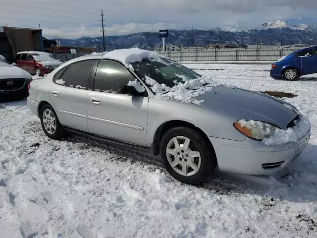 2007 Ford Taurus SE