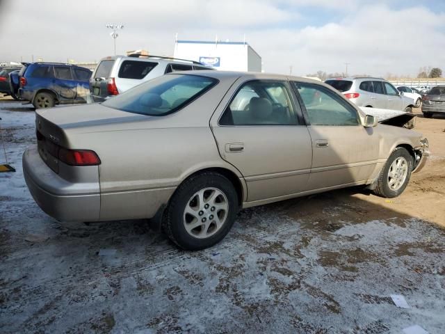 1999 Toyota Camry LE