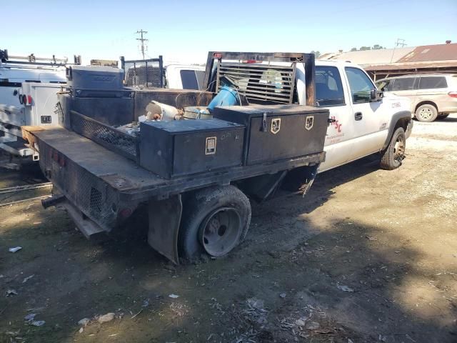 2007 Chevrolet Silverado Classic 3500 Crew Cab Flatbed Pickup TRU