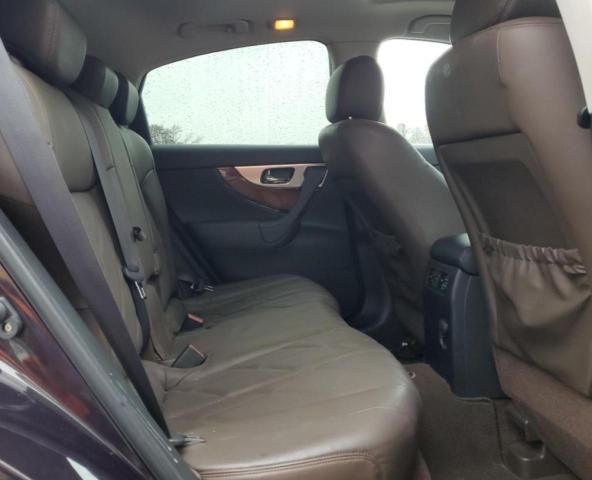 2010 Infiniti FX35