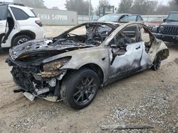 Carros salvage sin ofertas aún a la venta en subasta: 2018 Tesla Model 3