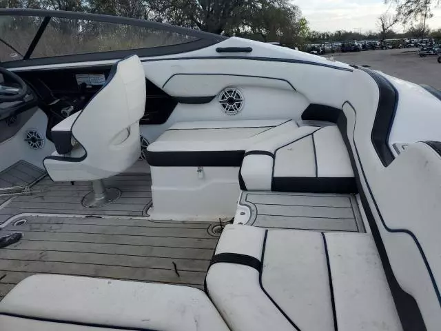 2019 Yamaha Boat