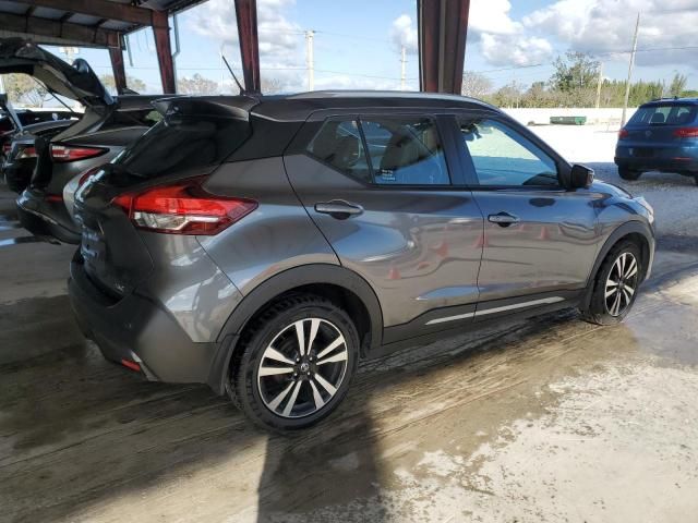 2020 Nissan Kicks SR