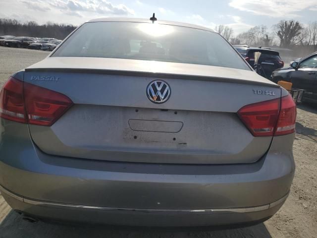 2013 Volkswagen Passat SEL