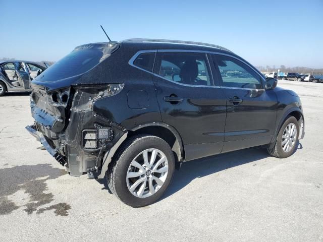 2022 Nissan Rogue Sport SV