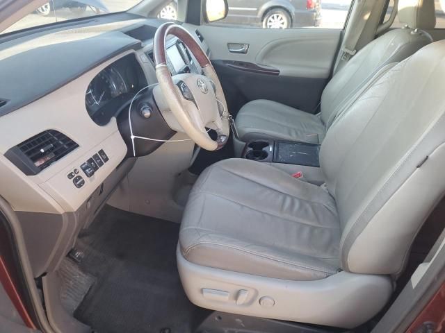 2014 Toyota Sienna XLE