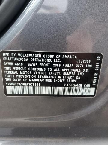 2014 Volkswagen Passat SE