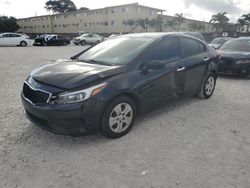 KIA Vehiculos salvage en venta: 2017 KIA Forte LX