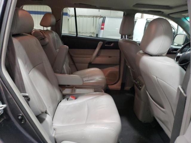 2013 Toyota Highlander Base