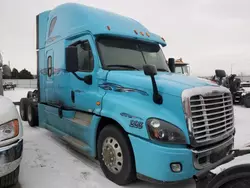 Salvage trucks for sale at Bismarck, ND auction: 2015 Freightliner Cascadia 125