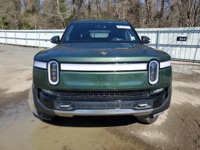 2024 Rivian R1T Adventure