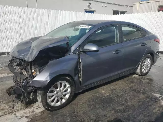 2020 Hyundai Accent SE