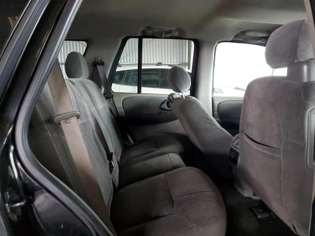 2004 Chevrolet Trailblazer LS