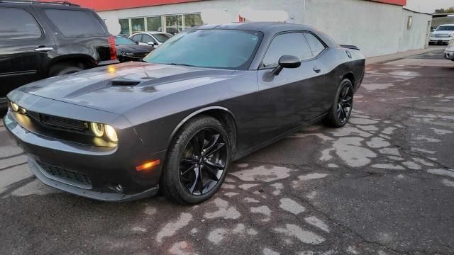 2018 Dodge Challenger SXT