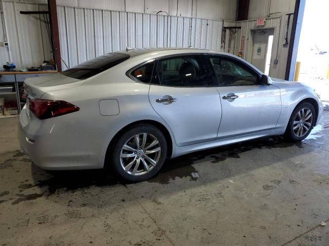 2015 Infiniti Q70 3.7