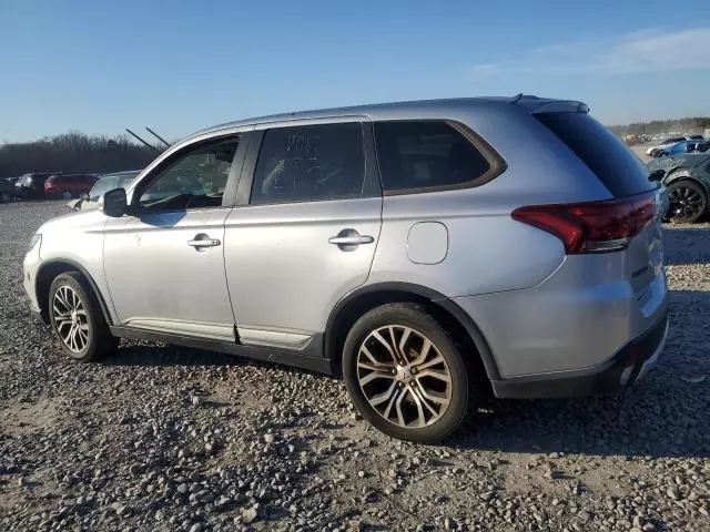 2016 Mitsubishi Outlander SE