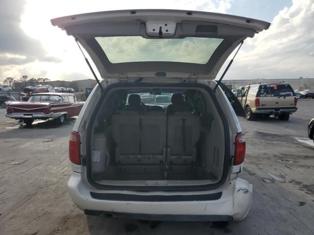 2005 Dodge Grand Caravan SXT