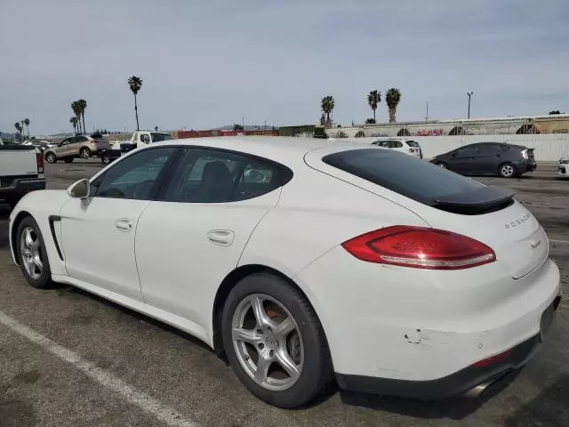 2015 Porsche Panamera 2