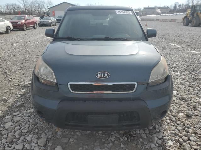 2011 KIA Soul +