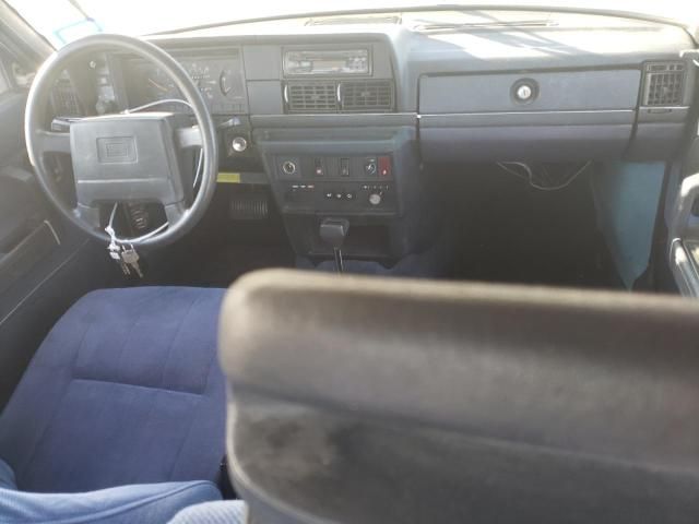 1990 Volvo 240 Base