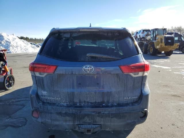 2018 Toyota Highlander SE