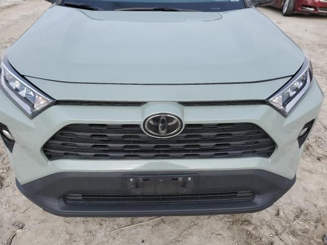 2020 Toyota Rav4 XLE