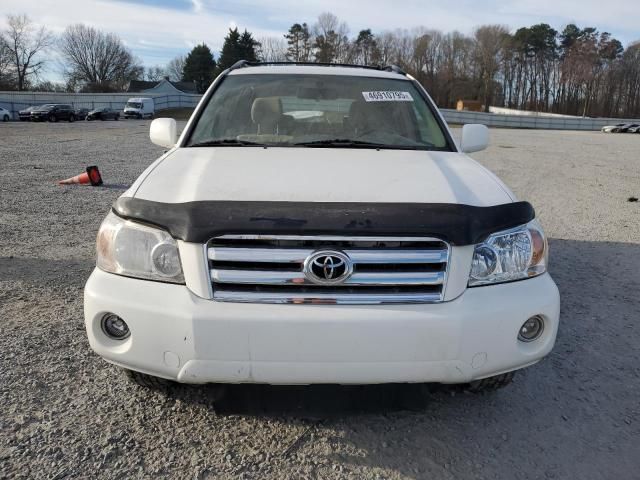 2004 Toyota Highlander