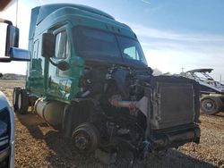 Salvage trucks for sale at Tanner, AL auction: 2015 Freightliner Cascadia Semi Truck