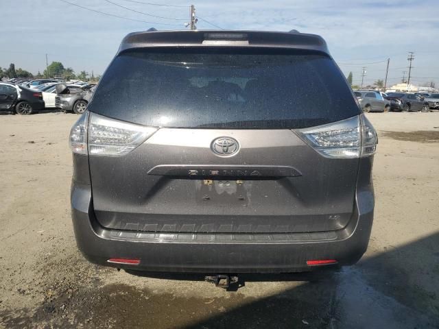 2012 Toyota Sienna LE