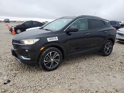 Carros salvage sin ofertas aún a la venta en subasta: 2020 Buick Encore GX Select