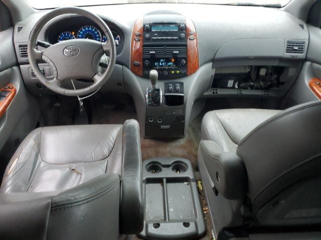 2009 Toyota Sienna XLE