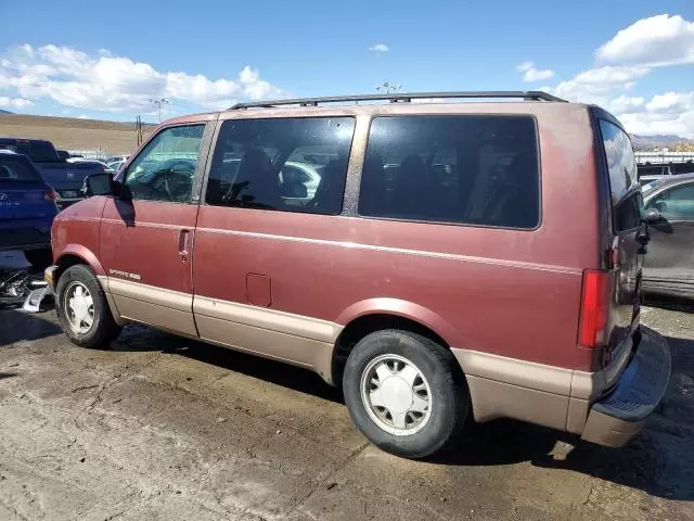 1999 GMC Safari XT