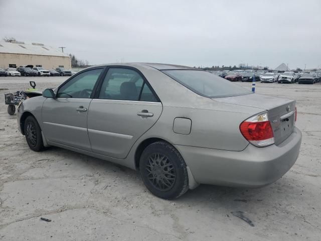 2005 Toyota Camry LE