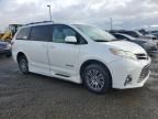 2019 Toyota Sienna XLE