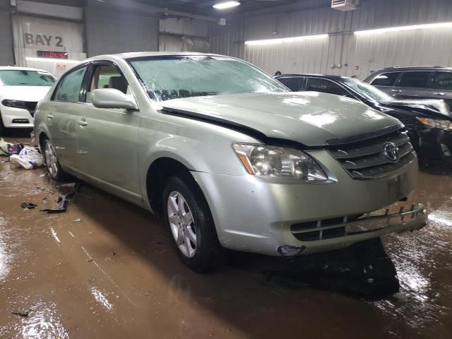 2005 Toyota Avalon XL