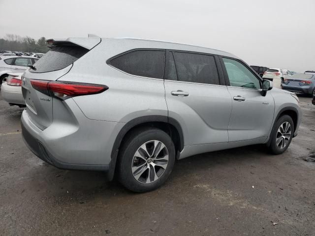 2020 Toyota Highlander Hybrid XLE