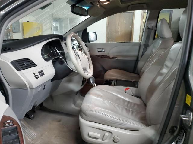 2011 Toyota Sienna XLE