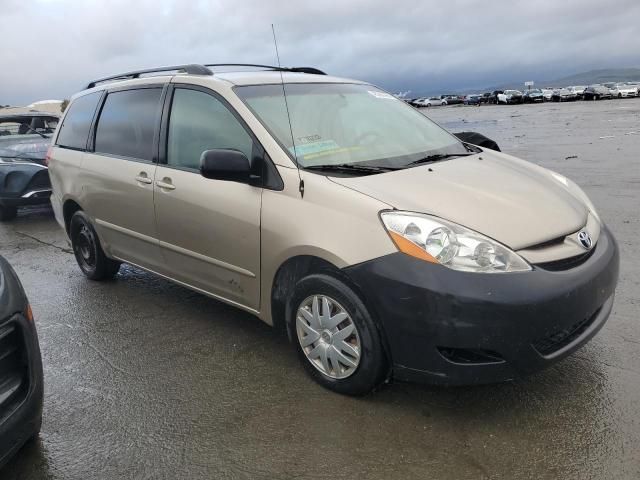 2006 Toyota Sienna CE