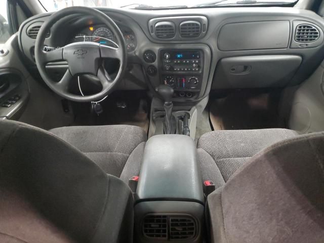 2004 Chevrolet Trailblazer LS