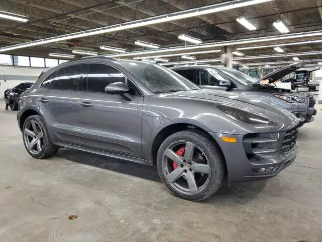 2015 Porsche Macan Turbo