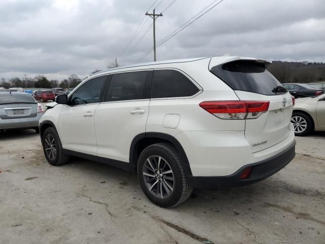 2019 Toyota Highlander SE