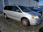 2009 Chrysler Town & Country Touring