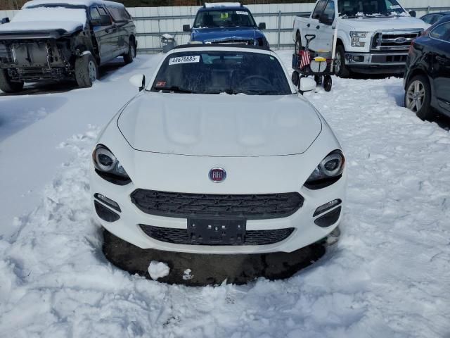 2018 Fiat 124 Spider Classica