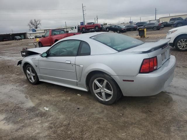 2004 Ford Mustang