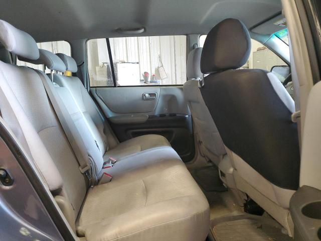 2004 Toyota Highlander Base